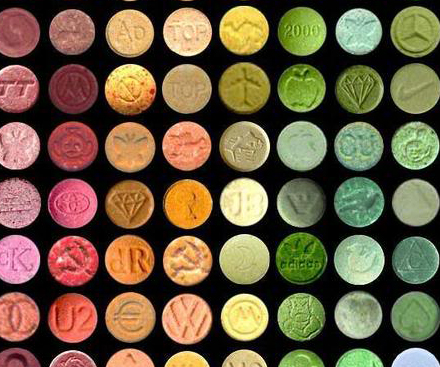 Akçakale'de Extacy Hap Ele Geçirildi