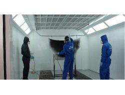 Oib Teknik Ve Endüstri Meslek Lisesi'ne Boya Atölyesi