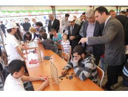 Kars’ta Geleceğin Bilim Adamları Hünerlerini Sergiledi