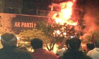 İZMİR’DEKİ OLAYLAR