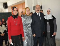 Kadınlar Kursta Hem Yemek Yapmasını Öğrendi Hem De Cep Harçlığı Aldı