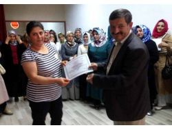 Diyarbakırlı Kadınlar 'Aile Ve Evlilik Okulu'ndan Mezun Oldu