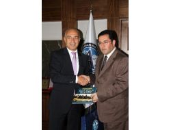 Uluslararası Antalya Üniversitesi'nden Expo 2016’ya Tam Destek