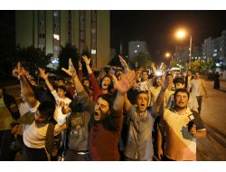 Taksim Eylemcilerine Tepki Gösterenler Başakşehir'de Yürüdü