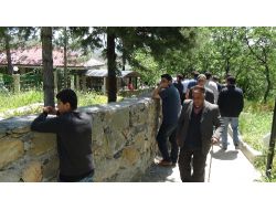 Gavs-i Hizan’i Hazretleri'nin Türbesi Ziyaretçi Akınına Uğruyor