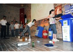 'Öğrendiklerinizi Sözle Değil, Yaşarak Anlatın'