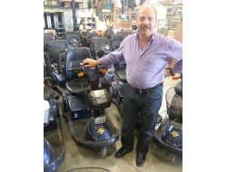 Hollanda’dan Sivas'a Tır Dolusu Akülü Araç Gönderildi