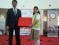 Lara Koleji’ne 'En Çevreci Okul' Ödülü