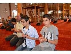 Sbs Ve Lys'ye Girecek Öğrenciler Dua Etti