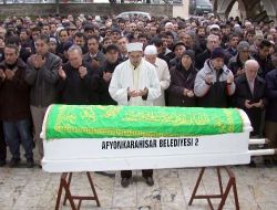 Afyonkarahisar'ın Eğitim Gönüllüsü Hüseyin Aktaş, Toprağa Verildi