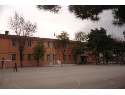 Alitekin İlköğretim Okulu'nun Eski Binası Yıkılacak