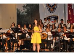 Edremit’te 'Umut Ateşi' Konseri Düzenlendi