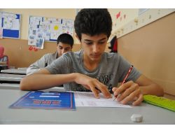 Sbs'de Yarın 1 Milyon 127 Bin Öğrenci Ter Dökecek