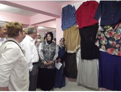 Bazlamaç'daki Halk Eğitim Kursundan Sergi