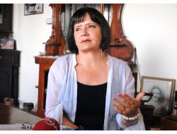 Kitap Gelirini Rum Vakfına Bağışlayan Türk Yazardan Barış Süreci'ne Destek