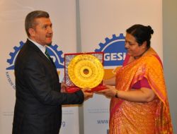 Büyükelçi, Hindistan’da Mobilya Üretimi İçin Kayserilileri Davet Etti