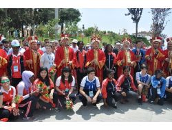 Türkçenin Çocukları Gebze'de Mehteran Takımıyla Karşılandı