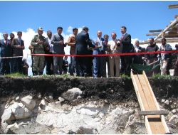 Göle'de Kapalı Spor Salonu İhl Yurdunun Temeli Atıldı