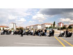Kayseri’de Motosiklet Tutkunlarına İleri Sürüş Eğitimi Verildi