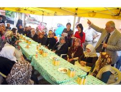 Başkan Tatlıoğlu Sokakta Dert Dinledi