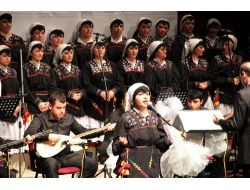 İlkadım Belediyesi Thm Korosu, Sanatseverleri Karadeniz Türküleriyle Coşturdu