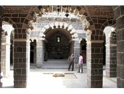 Zinciriye’nin Restorasyonu Bitti, Gözler Tahsiste..