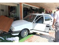 Otomobiliyle Pide Salonuna Daldı