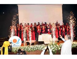 Özel Yıldırım Bayezıt Anadolu Lisesi'nde Mezuniyet Coşkusu