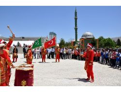 Olimpiyat Çocuklarına Mehterli Karşılama