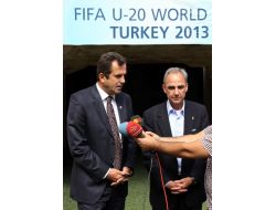 Fıfa Heyeti, Kadir Has Stadında İnceleme Yaptı