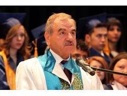 Muğla Üniversitesi’nde Mezuniyet Sevinci