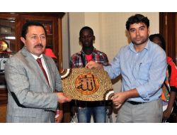 Balkanlıoğlu: Ülkeyi Karıştıranlar Türkçenin Çocukları'ndan İbret Almalı