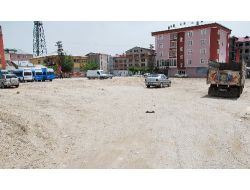 Yıkılan Eski Devlet Hastanesinin Yeri Otopark Oldu