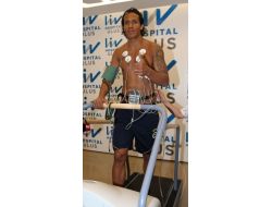 Sağlık Taramasından Geçen Bruno Alves Kulüp Binasına Geçti