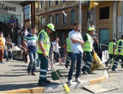 Taksim Meydanı Temizleniyor