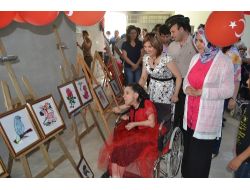 Resimleri İle Engel Tanımadı