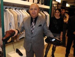 "Az Kar Çok Satış Yapalım, Devletimiz Ayakta Kalsın!"