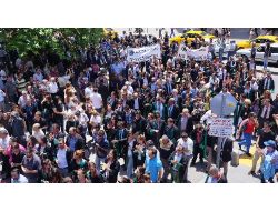 Başkentte Avukatlar Trafiği Kapattı