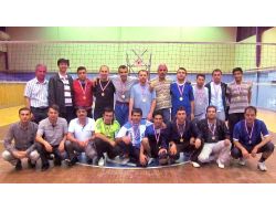 Simav'da Öğretmenler Arası Voleybol Turnuvası Sonuçlandı