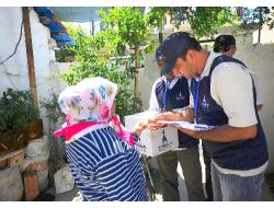 İzmir Büyükşehir’den 25 Bin Aileye Yardım