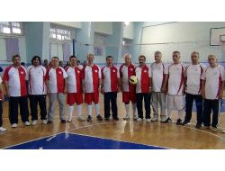 Muş'ta Voleybol Turnuvası Yapıldı