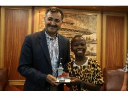 Türkçe Olimpiyatları Çocukları Üsküdar Belediyesi'ni Ziyaret Etti