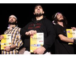 Üniversite Sınavı Ve Tercih Süreci Skeçle Anlatılıyor