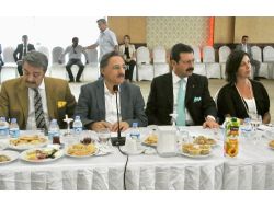 Akil İnsanlar Osmaniye'de 'Çözüm Süreci'ni Anlattı