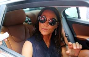 Hülya Avşar: Arada duygusal bağ oluşmalı!