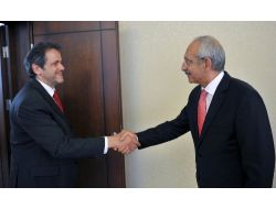 Yunan Büyükelçi, Kılıçdaroğlu'nu Ziyaret Etti