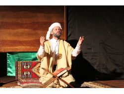 Fetih 1453 Adlı Tiyatro Gösterisi Büyük Alkış Aldı