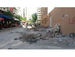 Esnaftan ‘iş Yerimin Önü Haftalarca Kazılı Kalmasın' Tepkisi