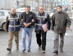 Afyonkarahisar'da Vahşice Öldürülen Gözel'in Cinayet Zanlısı Adliyeye Sevk Edildi