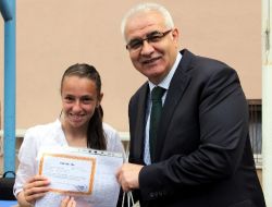 Rize’de 65 Bin Öğrenci Karne Aldı